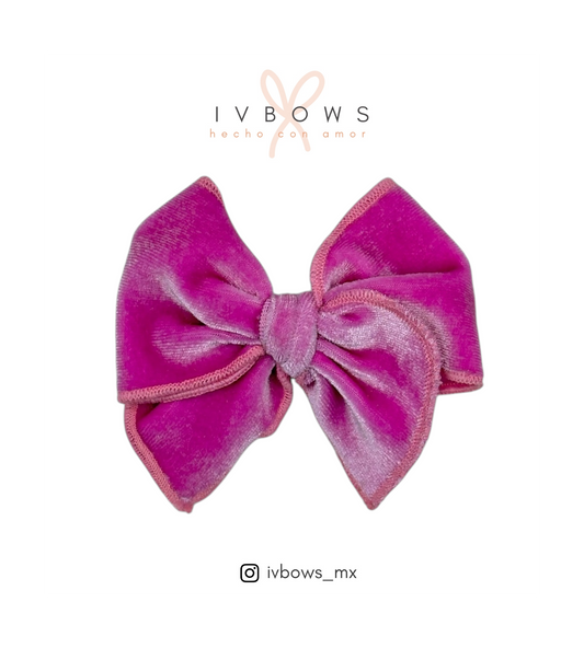 Orilla bordada Pink Velvet