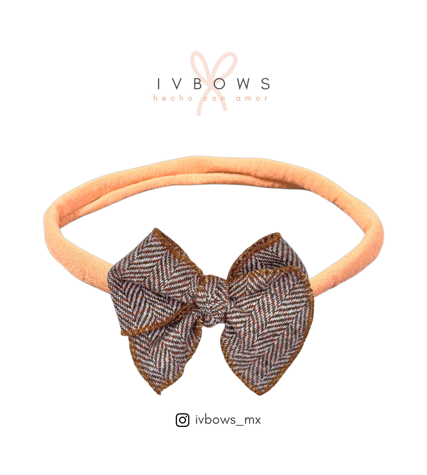 Orilla bordada Cheviot tonos cafe