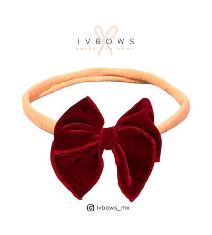 Bandita Orilla bordada Velvet