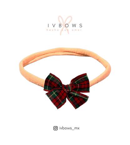 Orilla bordada tartan escocés