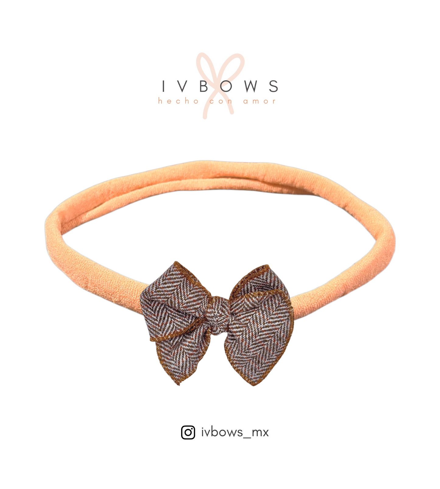 Orilla bordada Cheviot tonos cafe