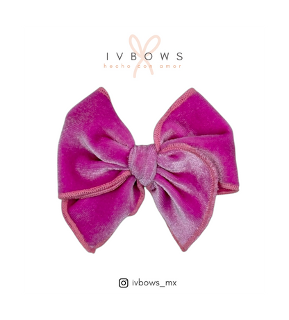 Orilla bordada Pink Velvet